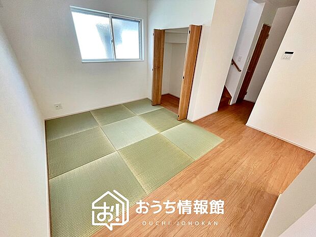 【現地写真(和室)】大壁仕様の新和室。くつろぎの空間です。