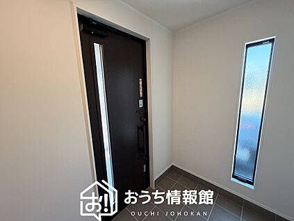 現地写真(玄関)