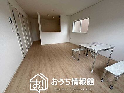 現地写真(リビング)