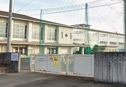 犬山市立南部中学校 880ｍ(徒歩11分)