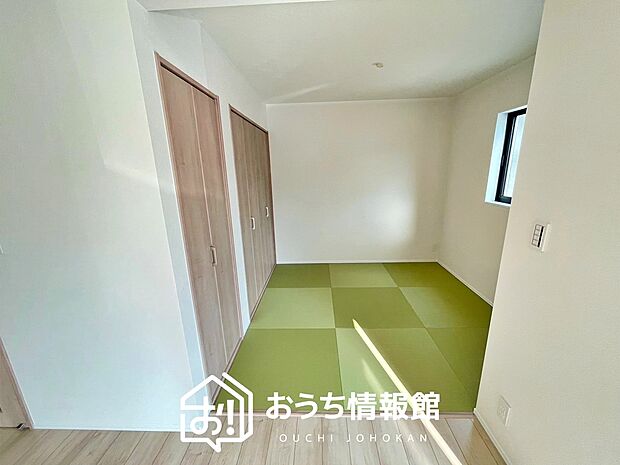 【現地写真(和室)】大壁仕様の新和室。くつろぎの空間です。
