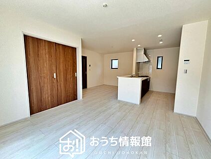 現地写真(リビング)