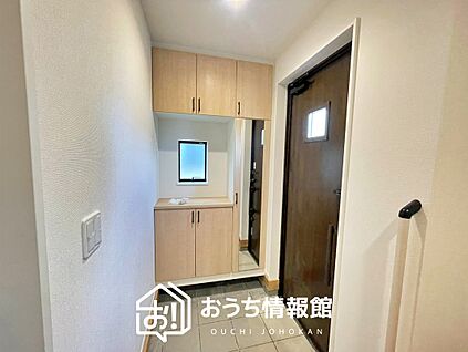 現地写真(玄関)