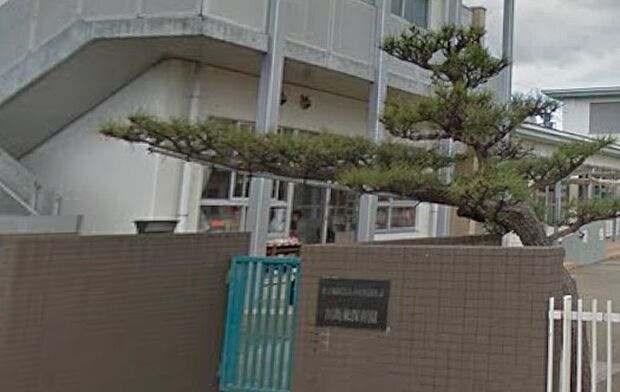 川島東こども園(約1,800m)