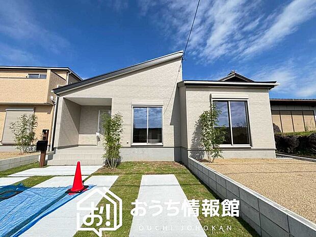 【現地写真(外観)【4号地】】健康被害に配慮したもっとも安全性の高い建材を採用し、シックハウス対策をしております。