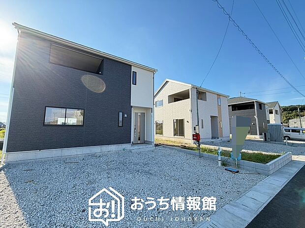 【現地写真（街並み）】住宅性能表示制度で４分野６項目で最高等級取得で安心できます。