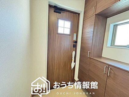 現地写真(玄関)