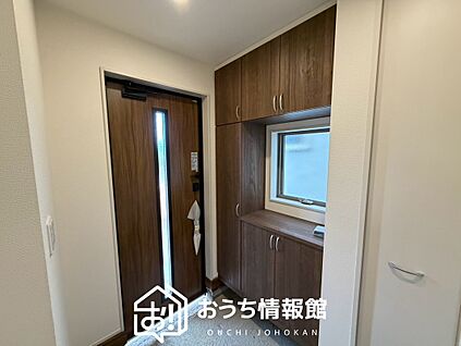 現地写真(玄関)