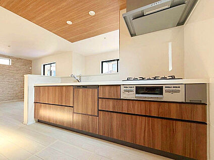  【Kitchen：2号棟】