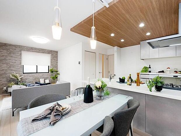 【【建物プラン例：LDK】 】建売では叶わないプラン・カラーセレクトのご相談が可能！
建物面積：99m2～｜建物参考価格：1903万円