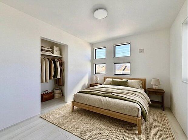 【【建物プラン例:Room】】ウォークインクローゼットなどの大容量収納が豊富に備わったカースペース付き3LDKの高品質なファミリー向け参考建物プランをご用意。プラン・カラーセレクト、建築条件外しのご相談も可能です。