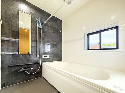 【施工例：Bath Room】