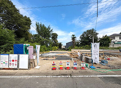 【外観：8月下旬撮影】