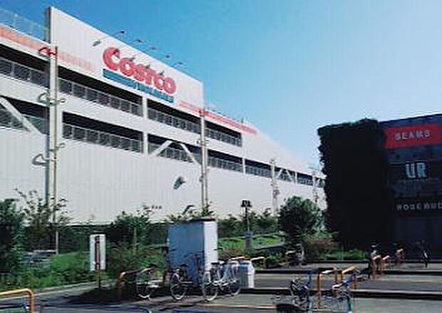 コストコホールセール 入間倉庫店(約3,600m)