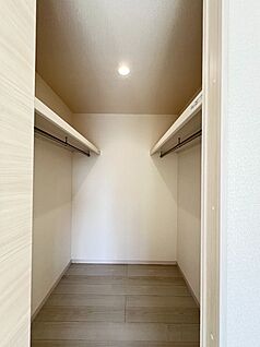 ウォークインクローゼット
