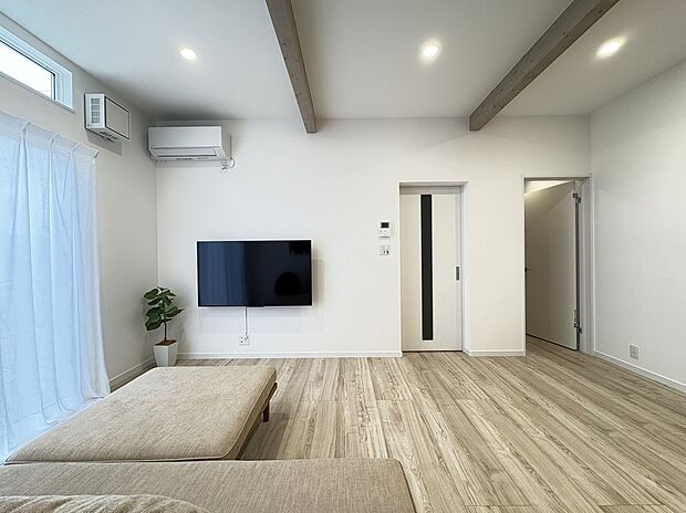 【LDK】壁掛けテレビも設置可能です