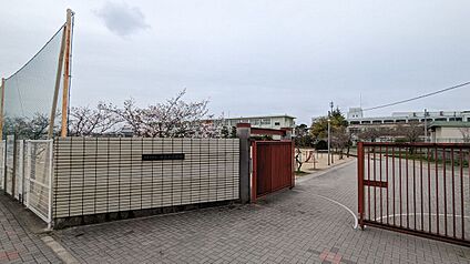 田原本町立田原本小学校 2373ｍ
