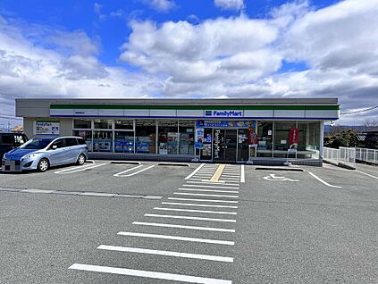 ファミリーマート葛城南藤井店 1150ｍ