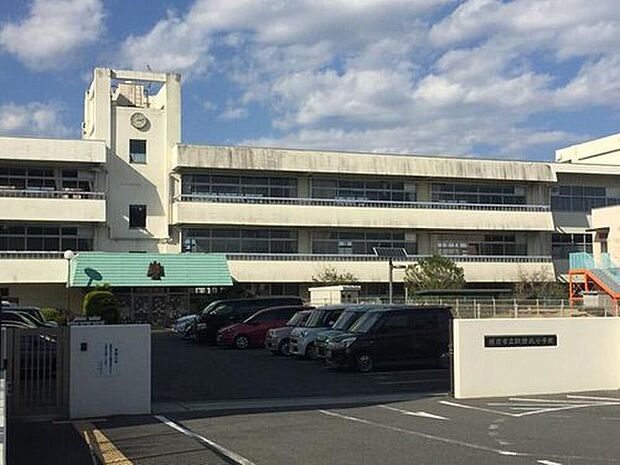 橿原市立畝傍北小学校（約1,400m）