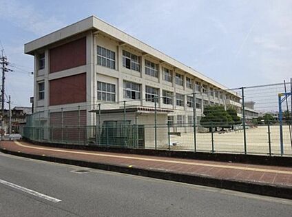 橿原市立真菅小学校 600ｍ(徒歩8分)