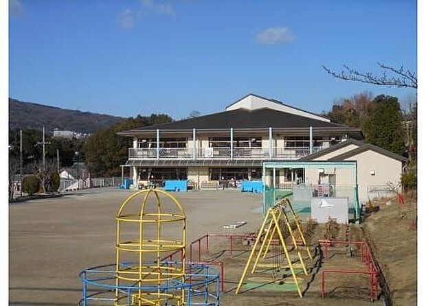 生駒市立なばた幼稚園（約370m）