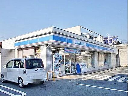 ローソン奈良西九条町二丁目店 550m (徒歩7分)