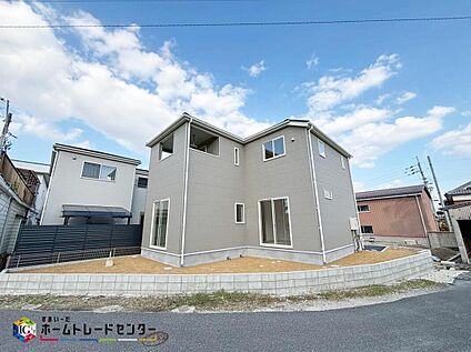 【現地外観写真】