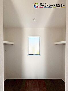 【ウォークインクローゼット】