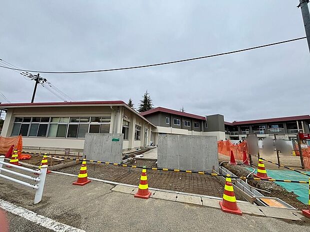 幼保連携型認定こども園西大寺北こども園（約668m）