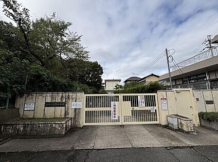 奈良市立京西中学校 1400ｍ(徒歩18分)