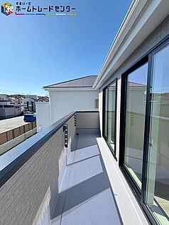【バルコニー】