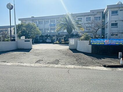 宮崎市立檍中学校 徒歩450m