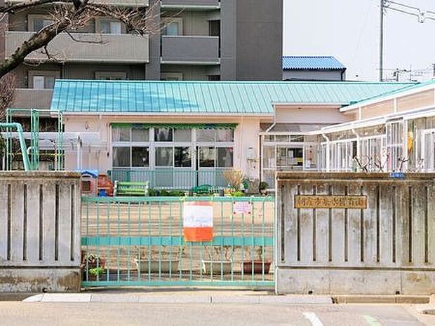 朝霞市泉水保育園(約300m)