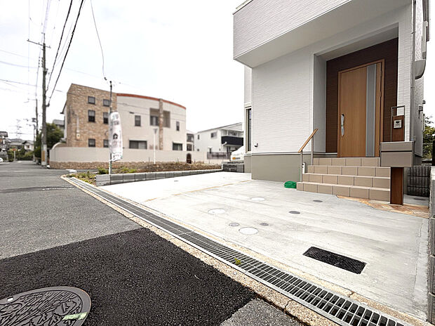 【駐車スペース】駐車スペース1台分