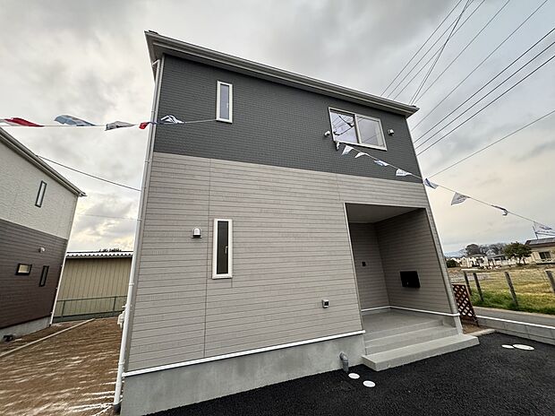 【5号棟からの写真】角地の5号棟