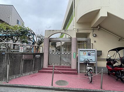 幡ケ谷保育園 322m(徒歩5分)