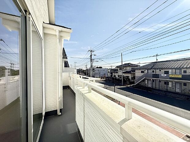 ■ 季節の移ろいを感じられる開放的な空間です