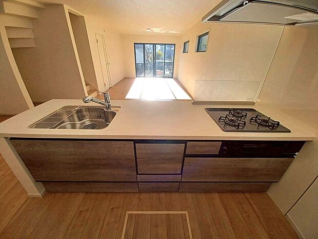 ■家族の絆を深める、温もりのあるキッチン