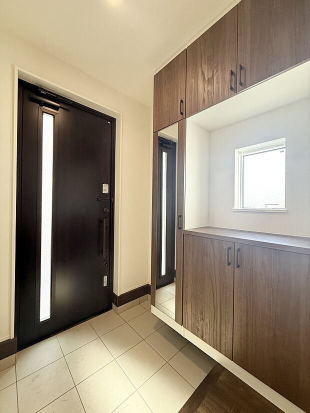 ■ ここから始まる一日、すっきり整った玄関