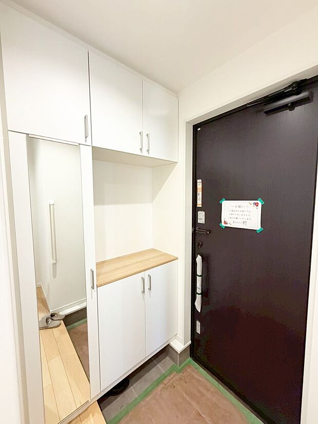 2号棟 ■ ここから始まる一日、すっきり整った玄関