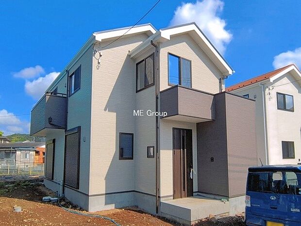 【現地外観写真】6号棟 ■暮らしを彩る充実した設備仕様が備わった住まい