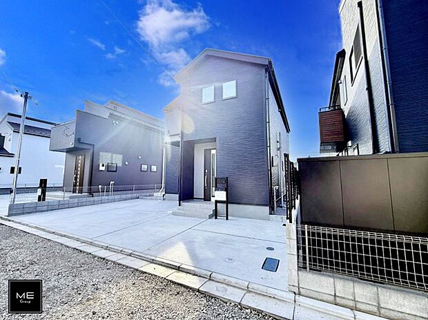 【現地外観写真】■暮らしを豊かにする充実した仕様設備で快適に