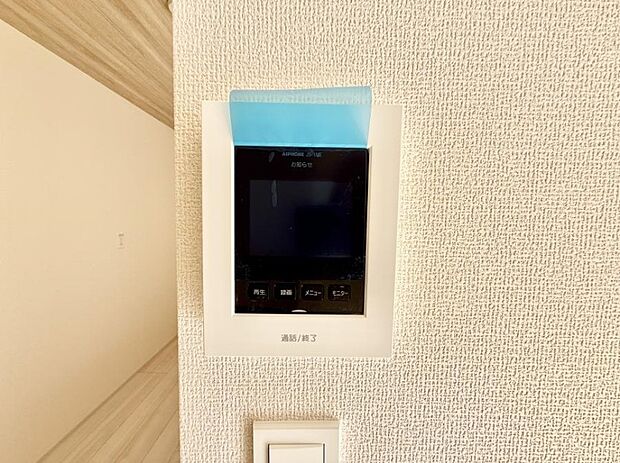 【TVモニター付インターフォン】■画面でしっかり確認でき防犯対策に最適