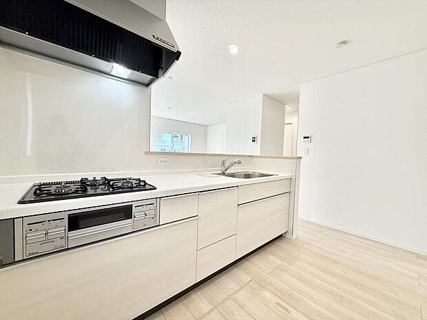 【キッチン】■シンプルで機能的、毎日使いやすいキッチン