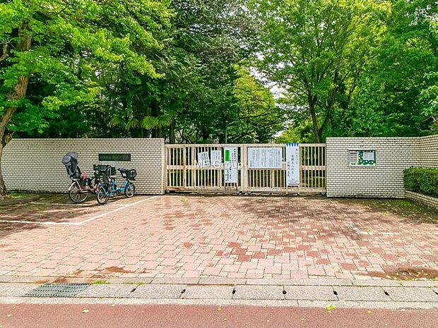 日野市立仲田小学校（約280m・徒歩4分）