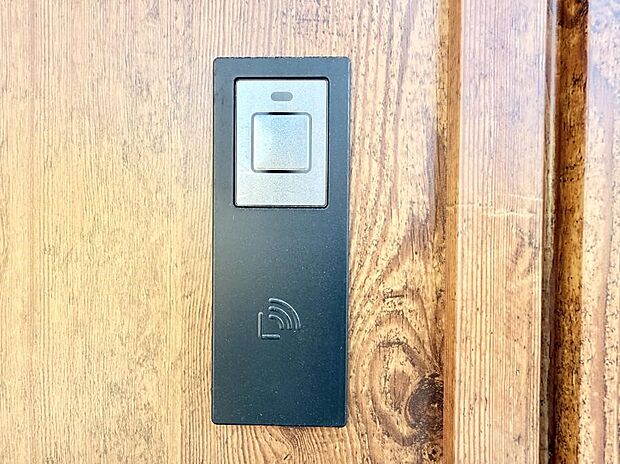 【スマートキー】■鍵を取り出さずに便利に操作できて快適