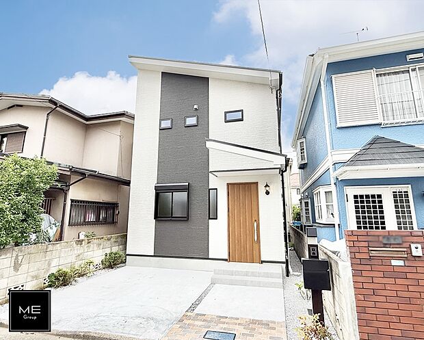 【現地外観写真】■家族みんなが笑顔で過ごせる、安心感のある住まい