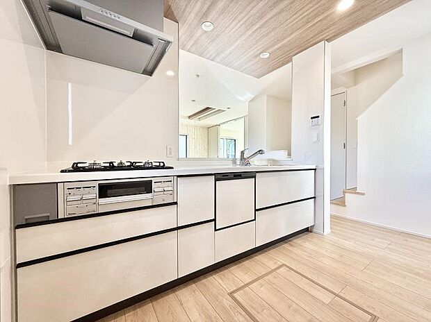 【キッチン】■シンプルで美しく心地よい時間を生むキッチン空間