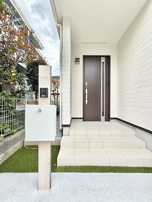 【玄関】■ ここから始まる、笑顔あふれる毎日