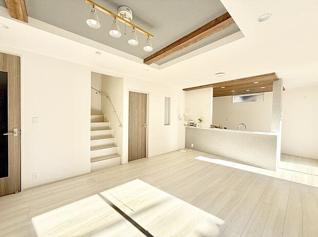 【リビング】■心落ち着く場所、ゆったり過ごせるリビング